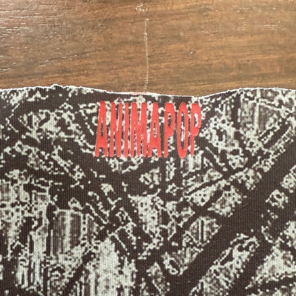 Skirt by Italian clothing brand Animapop. - Picture 5 of 5